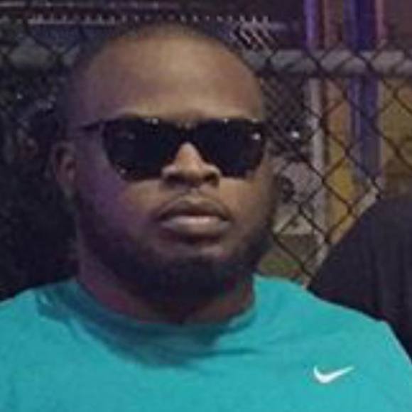 Meet your Posher, Yvens - Picture 1 of 1